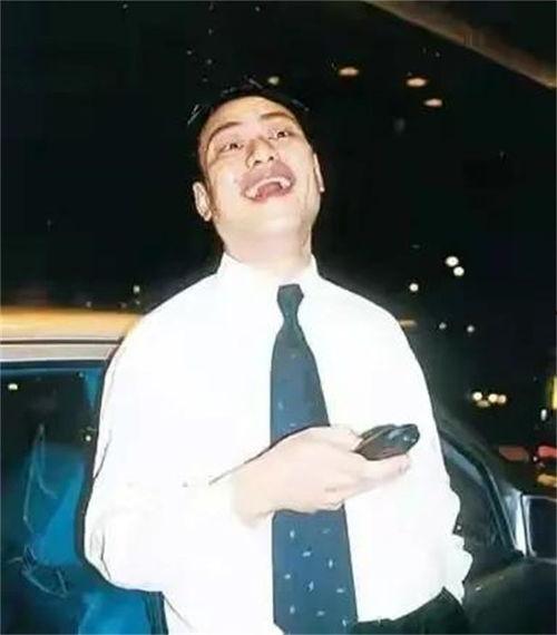 罗兆辉爆料视频,娱乐圈惊人内幕大曝光  第3张 罗兆辉爆料视频,娱乐圈惊人内幕大曝光  第3张