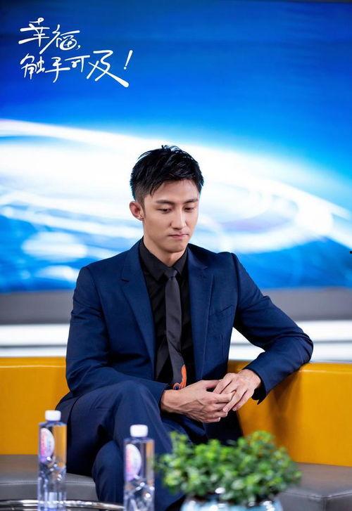 爆料黄景瑜酒量视频,海量还是不胜酒力?  第2张 爆料黄景瑜酒量视频,海量还是不胜酒力?  第2张