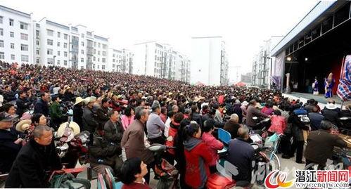 潜江剧团爆料事件视频,揭秘幕后的真相与争议  第2张 潜江剧团爆料事件视频,揭秘幕后的真相与争议  第2张