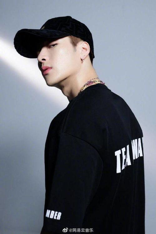 吃瓜娱乐圈王嘉尔是谁呀,娱乐圈的瓜中明星  第3张 吃瓜娱乐圈王嘉尔是谁呀,娱乐圈的瓜中明星  第3张