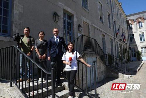 网友爆料可乐事件视频播放,视频播放引发热议,真相究竟如何?  第3张 网友爆料可乐事件视频播放,视频播放引发热议,真相究竟如何?  第3张
